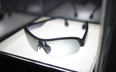 探訪韶音骨傳導耳機工廠 從眼鏡到未來，一場聽覺技術的革命